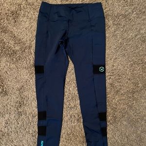 Virus Full Length Compression Legging